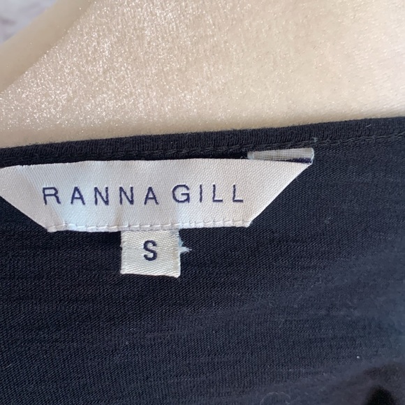 Ranna Gill Cross Front Top - Picture 7 of 8